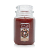 Yankee Candle Autumn Wreath 22oz Jar – Spiced Fall Scent for Yoga Room and Meditation Space Aromatherapy Ritual