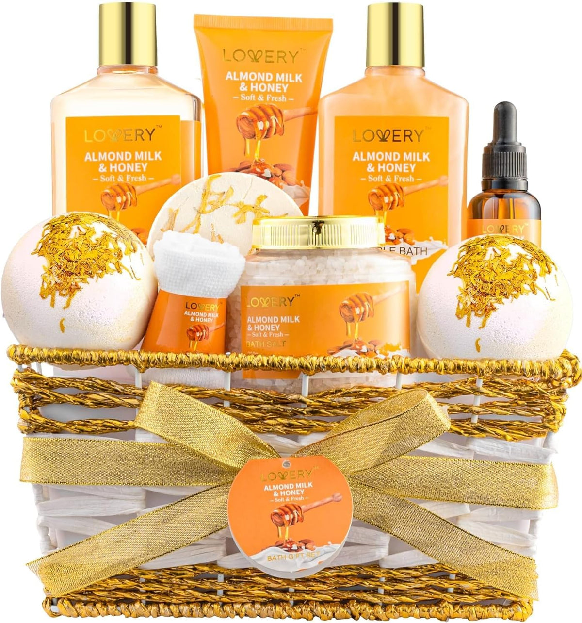 10-piece set: shower gel, bubble bath, body scrub, bath salt, bath oil, hand towel, two extra-large bath bombs, and shower steamer tablet