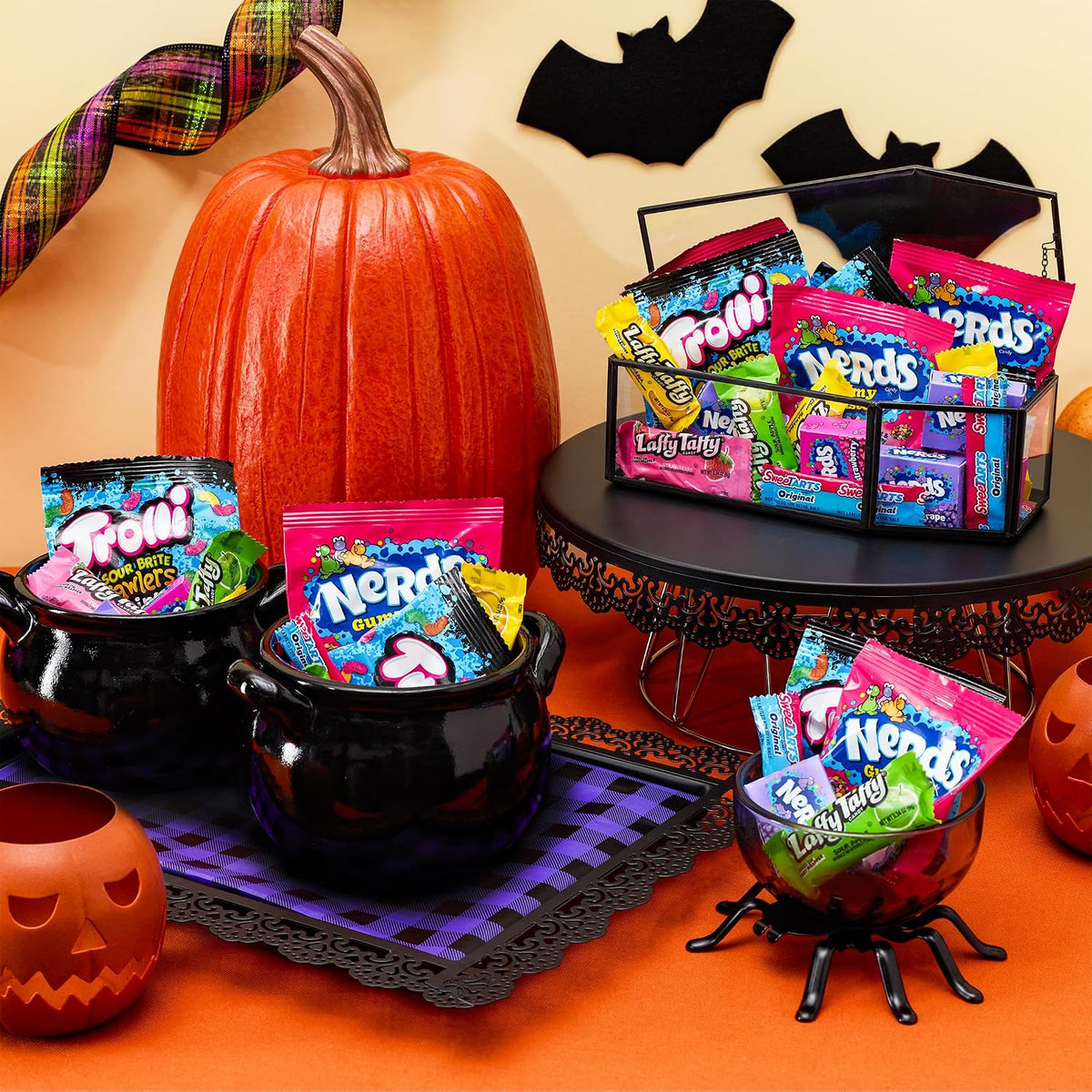 Nerds Core Winners Halloween Candy Variety Bag – Pre-Wrapped Candy for Playroom and Kids' Halloween Events, 180 Pieces