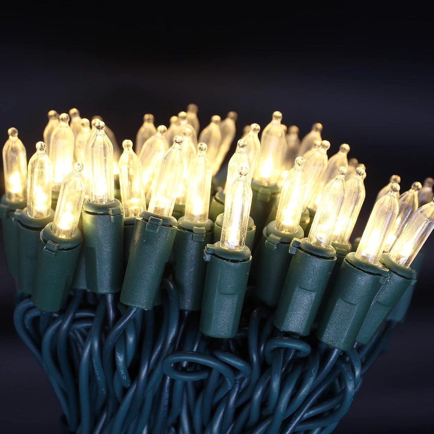30,000-hour bulb lifespan with steady-on (non-blinking) output