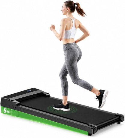 5% manual adjustable incline for added workout challenge