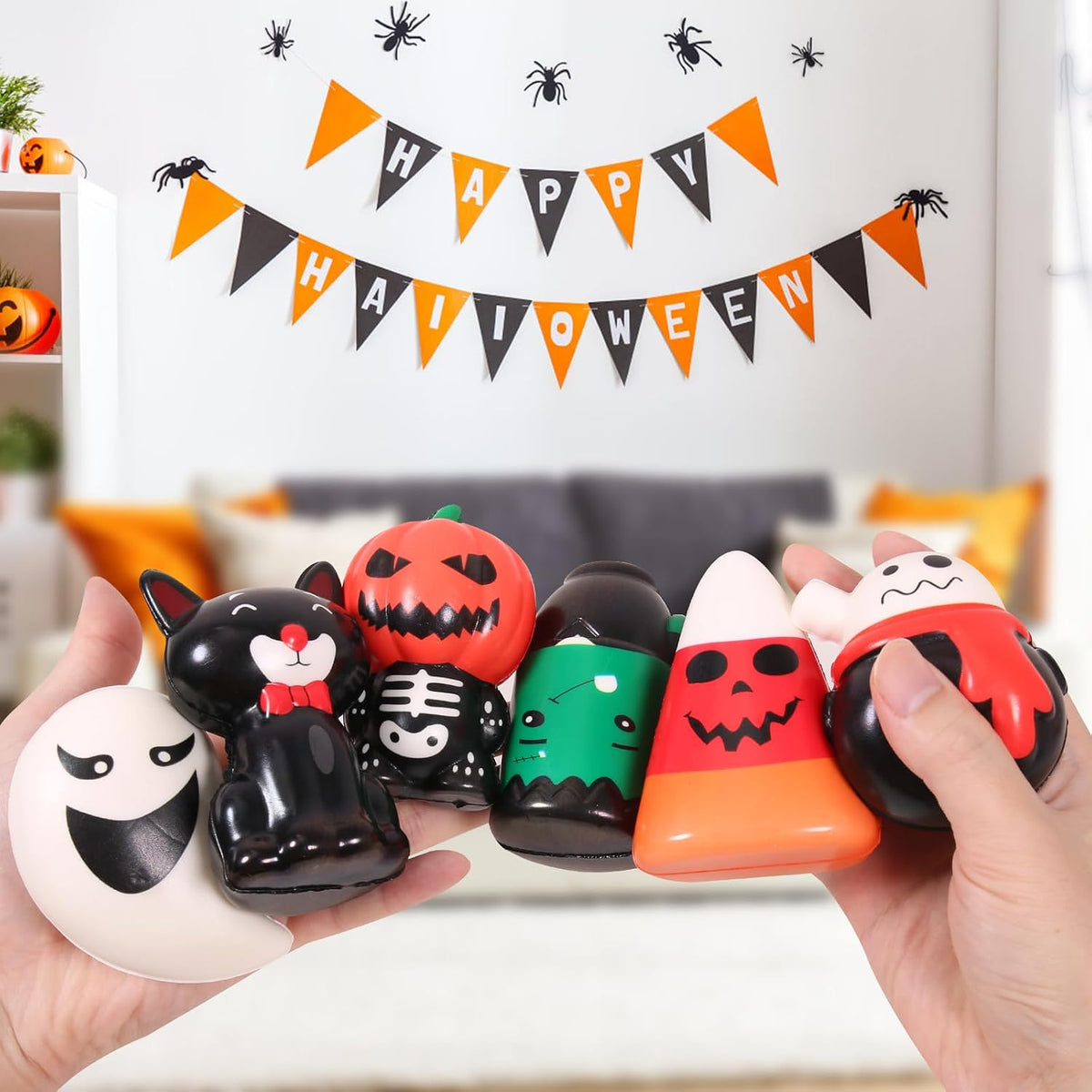 available in 3-pack and 6-pack variant configurations (ghost-only and pumpkin-only subsets offered)