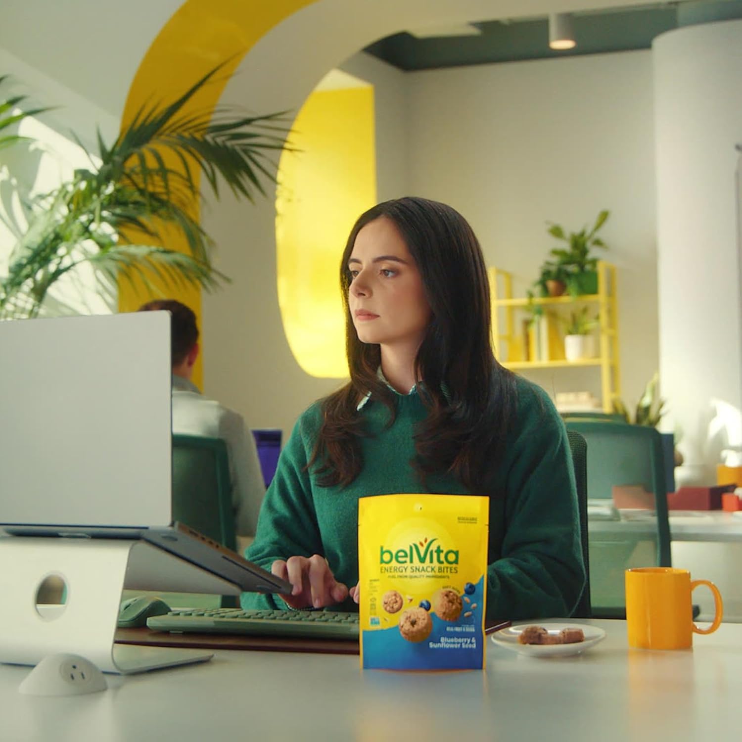 belVita Energy Snack Bites Blueberry Sunflower – Fiber and Iron Bite for Steady Afternoon Energy