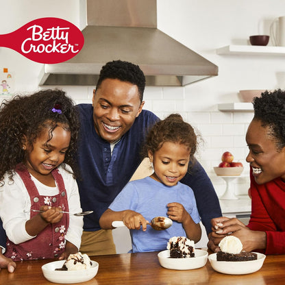 Betty Crocker REESE'S Brownie Mix with Peanut Butter Chips – Quick Treat for Office Party Spread and Work Potluck Desk