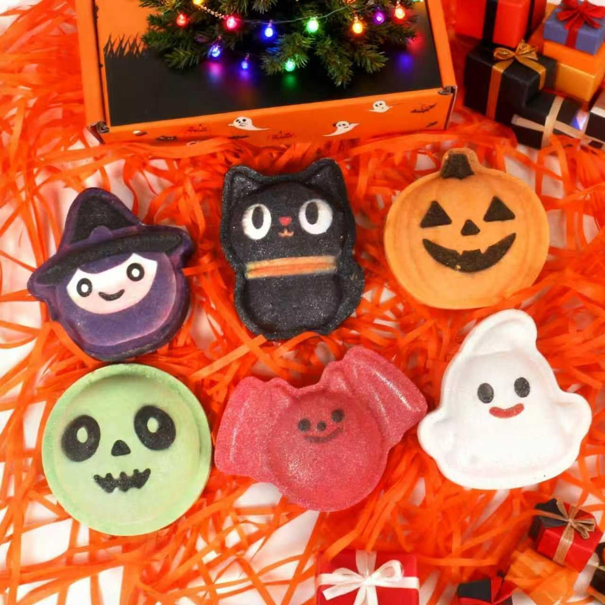 BRAND Halloween Bath Bombs – Spooky Trick or Treat Gift Set for Kids and Her, 6 Fruity Bath Fizzers
