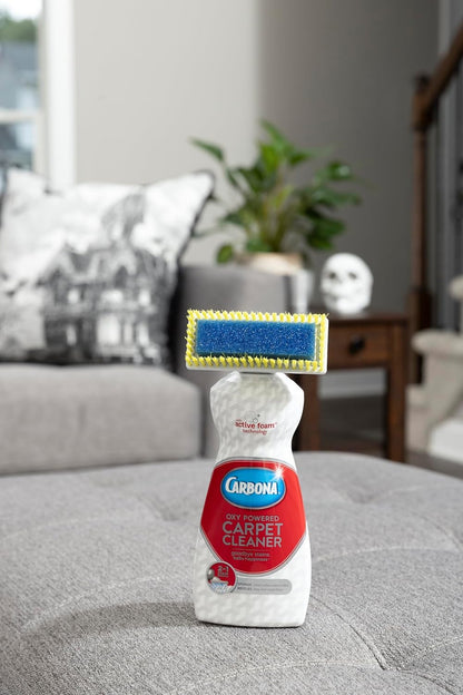 built-in 2-in-1 sponge and bristle applicator for surface and deep-fiber treatment