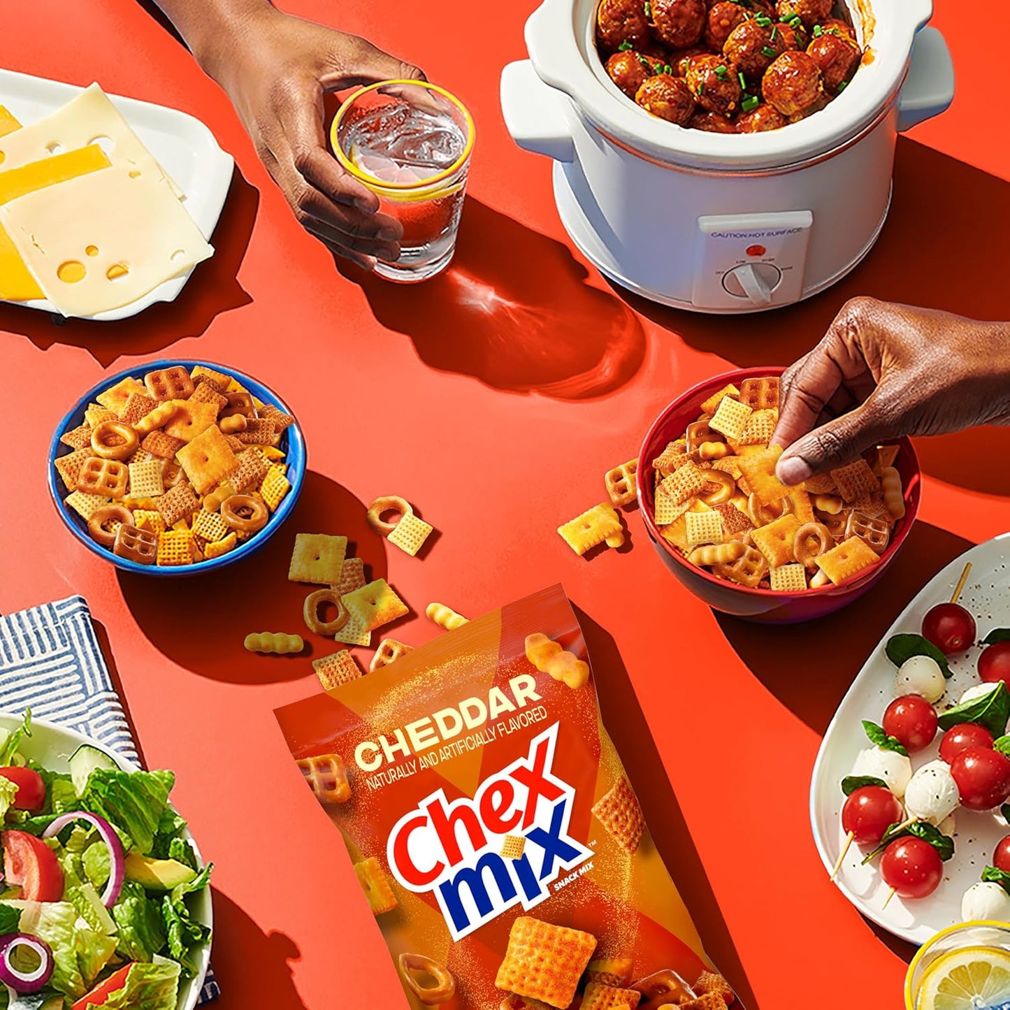 Chex Mix Cheddar Snack Mix – Visitor Waiting Room Snack for Clients, 13.5 oz Bag