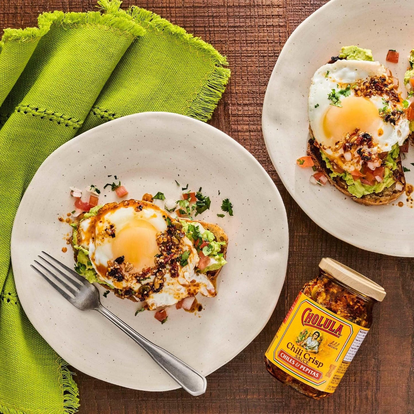 Cholula Mild-Medium Chili Crisp Sauce – Better-For-You Crunchy Finisher for Eggs, Bowls and Vegetables, 8 oz