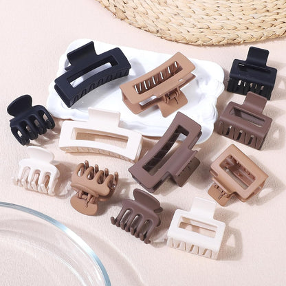 claw-tooth interlocking design for comfortable all-day wear