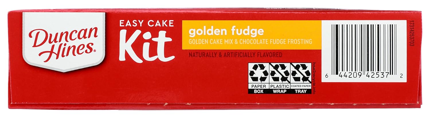 comes with a pouch of chocolate fudge frosting for finishing