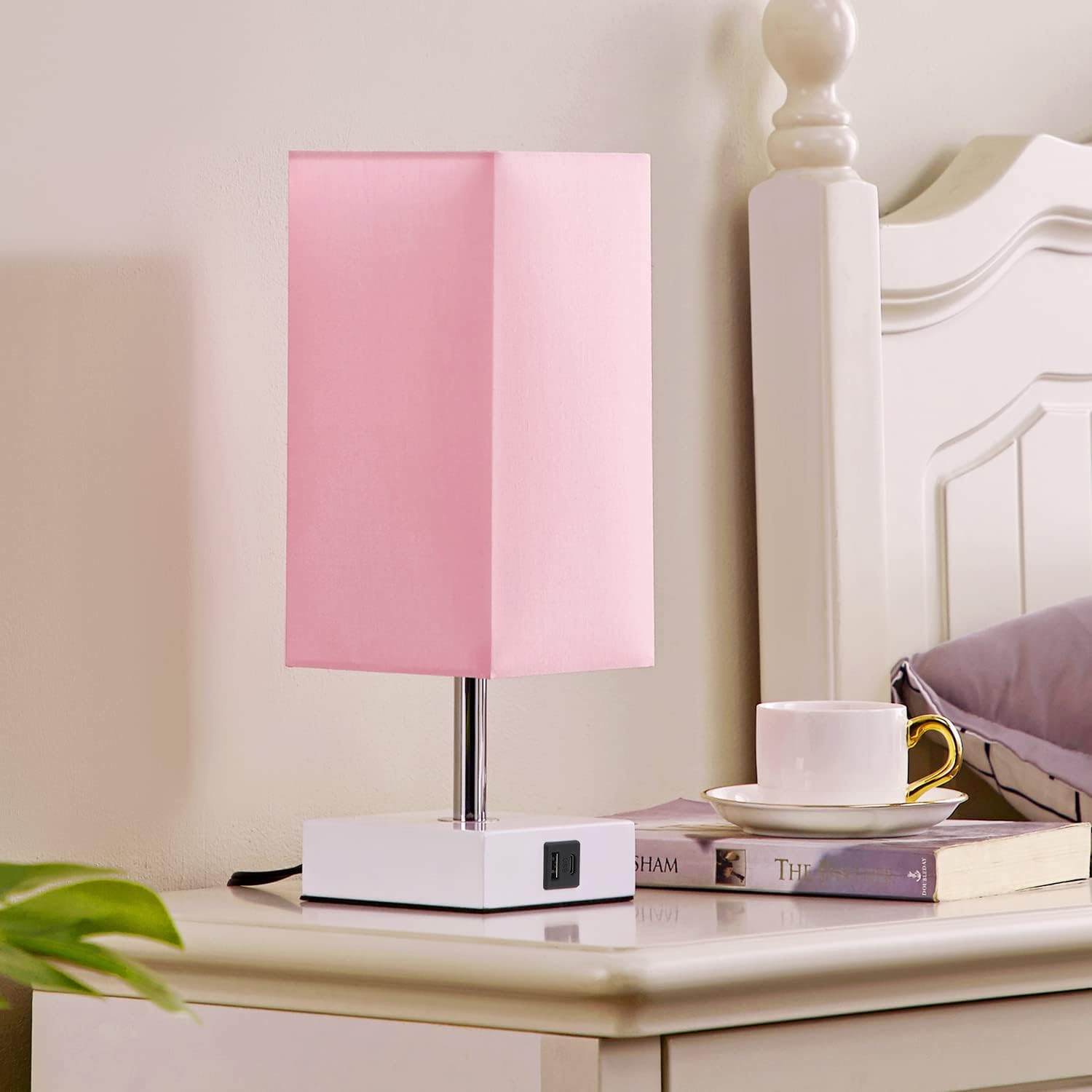 compact dimensions: 4.45" d x 4.45" w x 13.98" h, 1.2 lbs