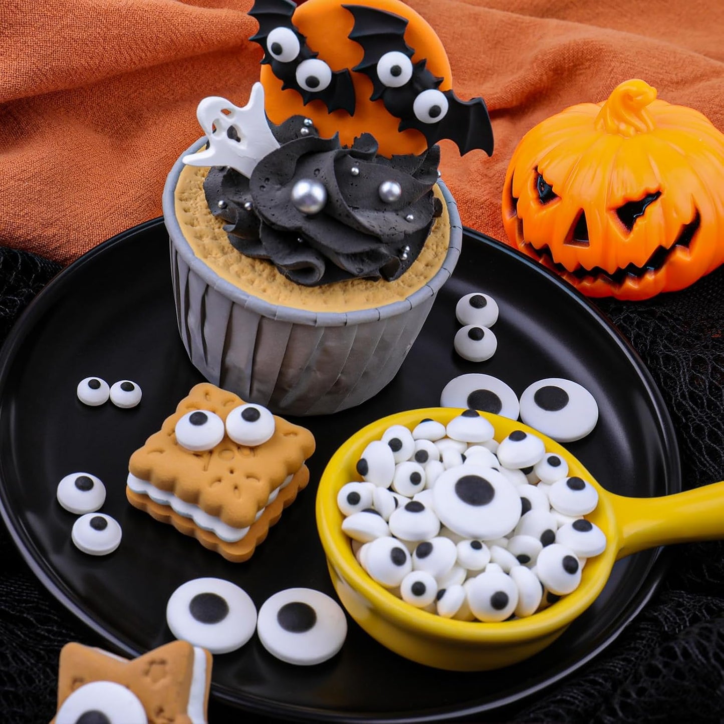 Edible Eye Sprinkles for Brownies – Durable Cake Decor for Patio and Outdoor Fall Gatherings