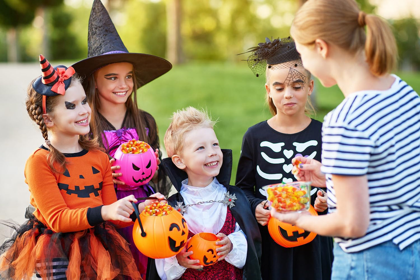 Fruidles Candy Corn – Classic Halloween Candy for Kids' Party Bowls and Lunchbox Treats