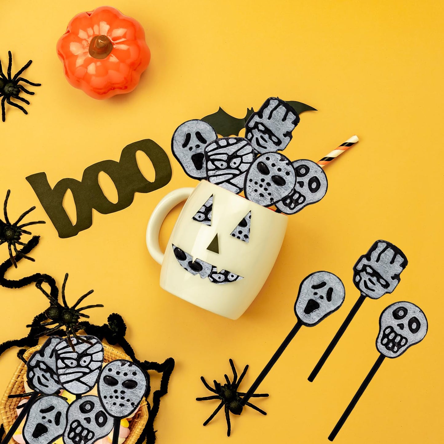 Fruidles Skull & Ghost Lollipops – Safe Trick-or-Treat Candy for Kids' Goody Bags, Individually Wrapped
