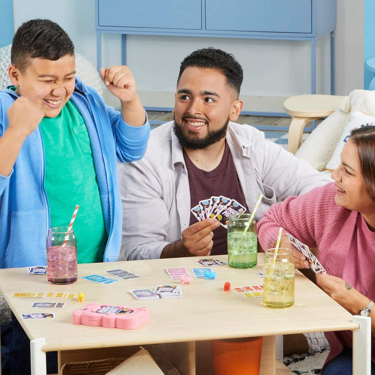 Hasbro Gaming Piggy Piggy Card Game – Safe Screen-Free Activity for Kids Shared at the Dining Table