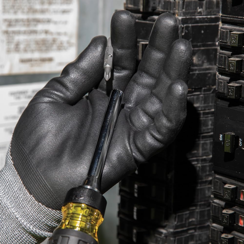 Klein Tools 32305 15-in-1 Screwdriver – Practical Gift for Electricians, Mechanics, and DIYers