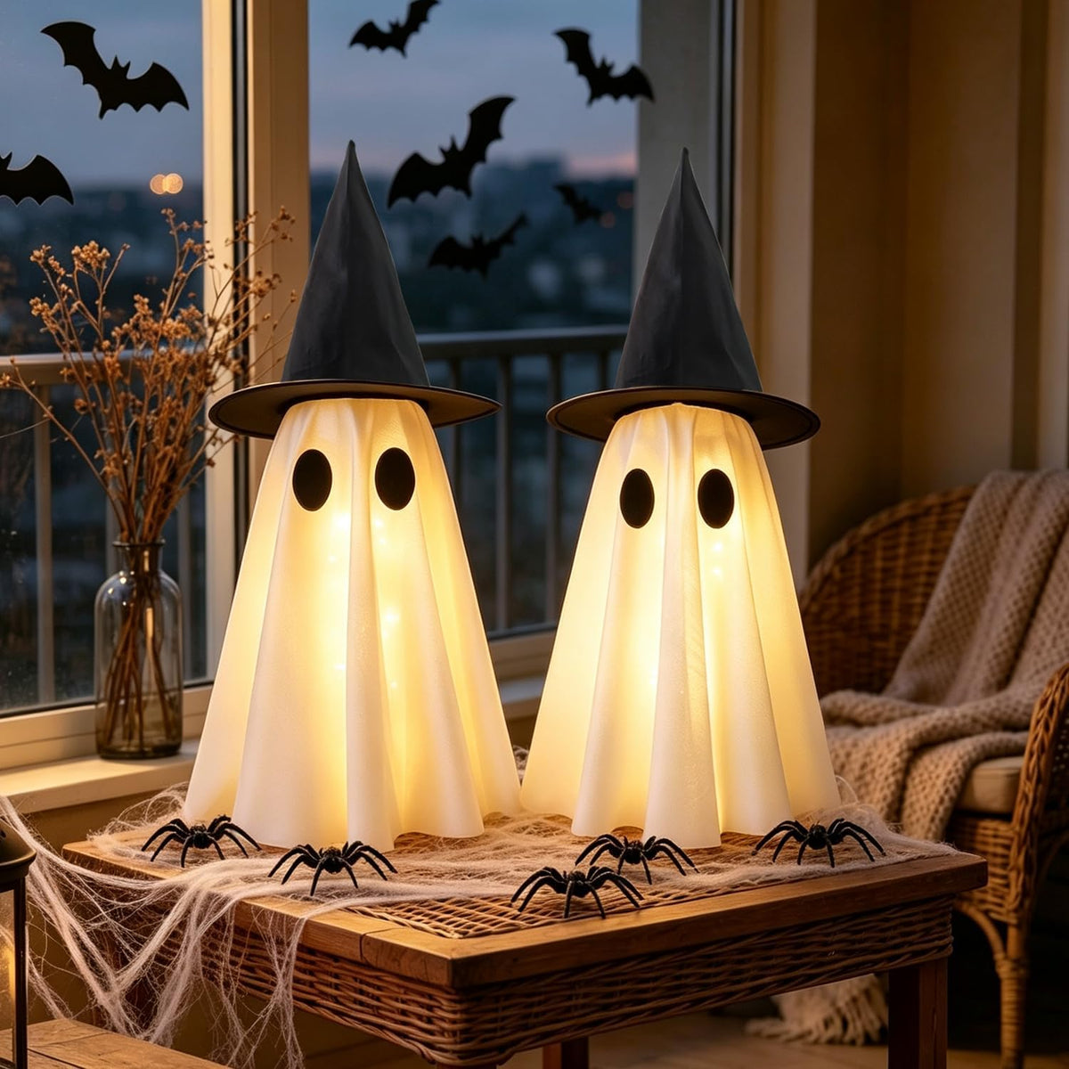 Lightweight Halloween Ghost Set for Outdoor Dining and Entryway, Easy-Carry Battery LED Pair