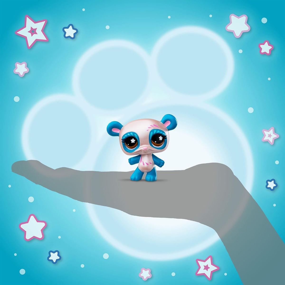 Littlest Pet Shop Series 5 Pet Surprise Three Pack Bobble Head Toy Figure, Display Shelf Decor for Bedroom Desk and Collector Cabinet