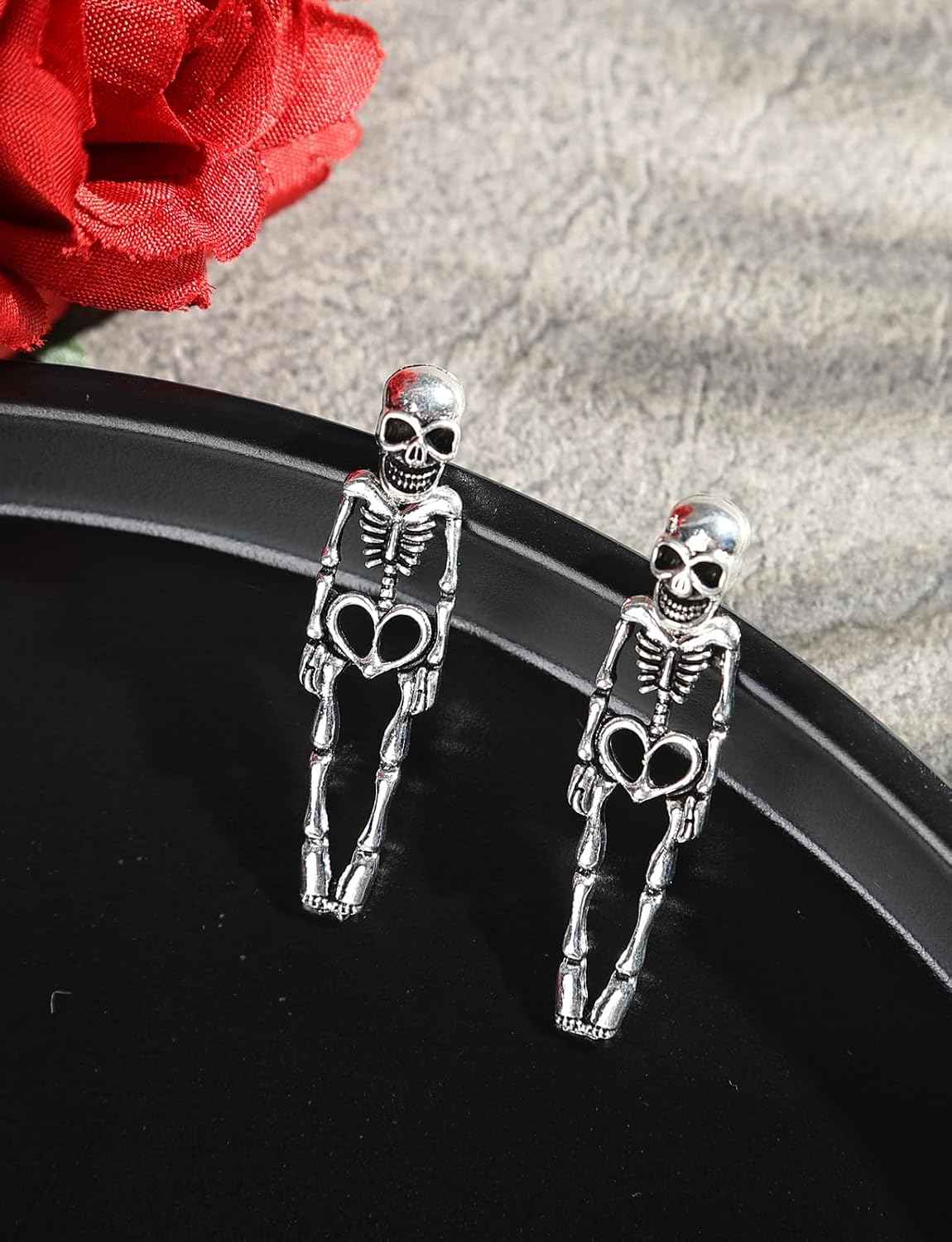 low-cost costume-grade jewelry designed for seasonal accessory use