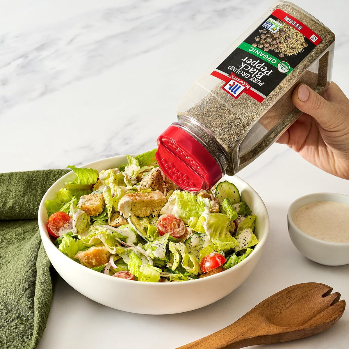 McCormick Pure Ground Black Pepper Organic – Streamlined Seasoning for the Less-Is-More Cook, 12 oz