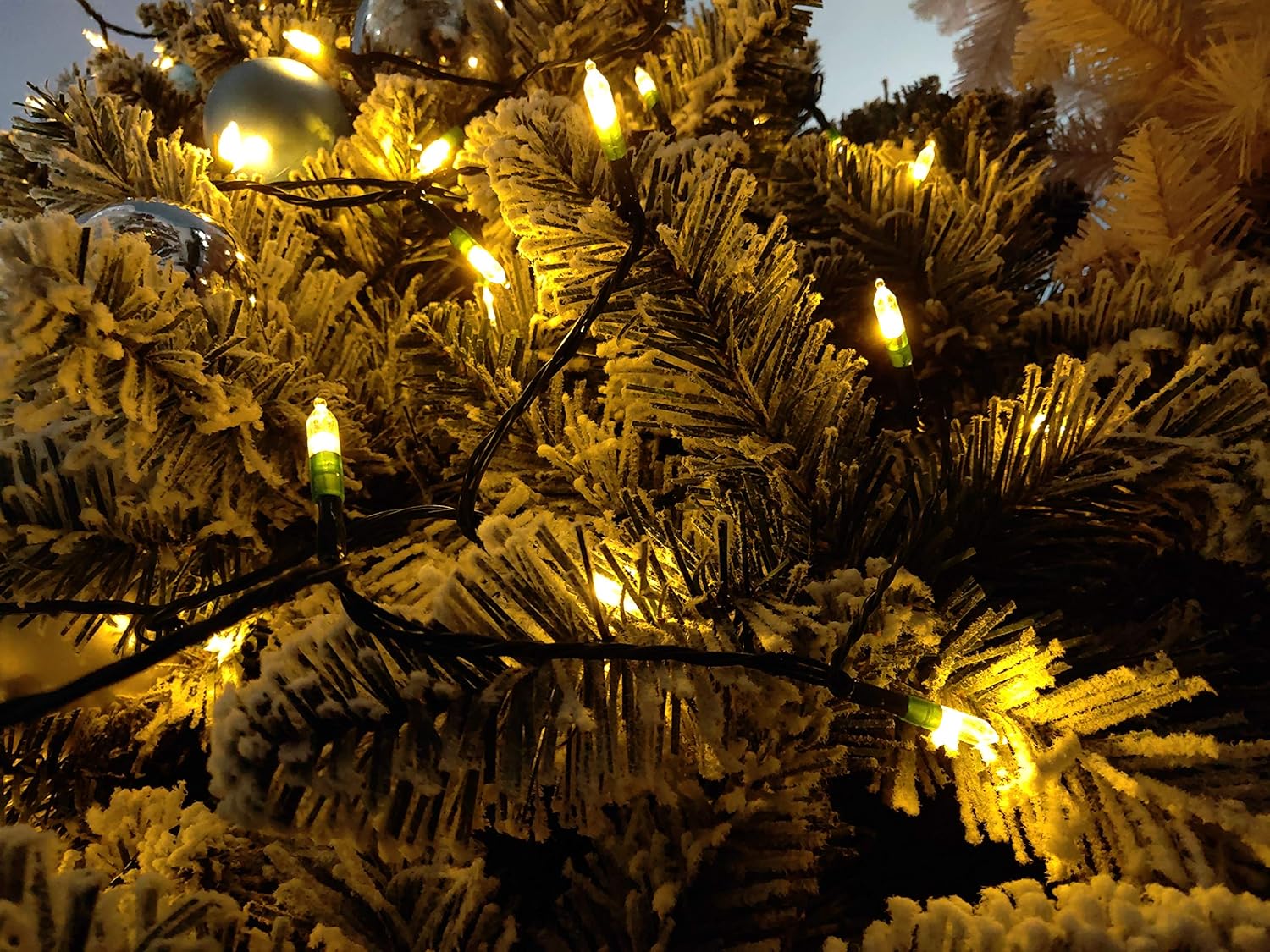 Minimax-M3 Mini Lights – Holiday Gift for Women Who Love Cozy Spaces, Battery Powered 100 LED
