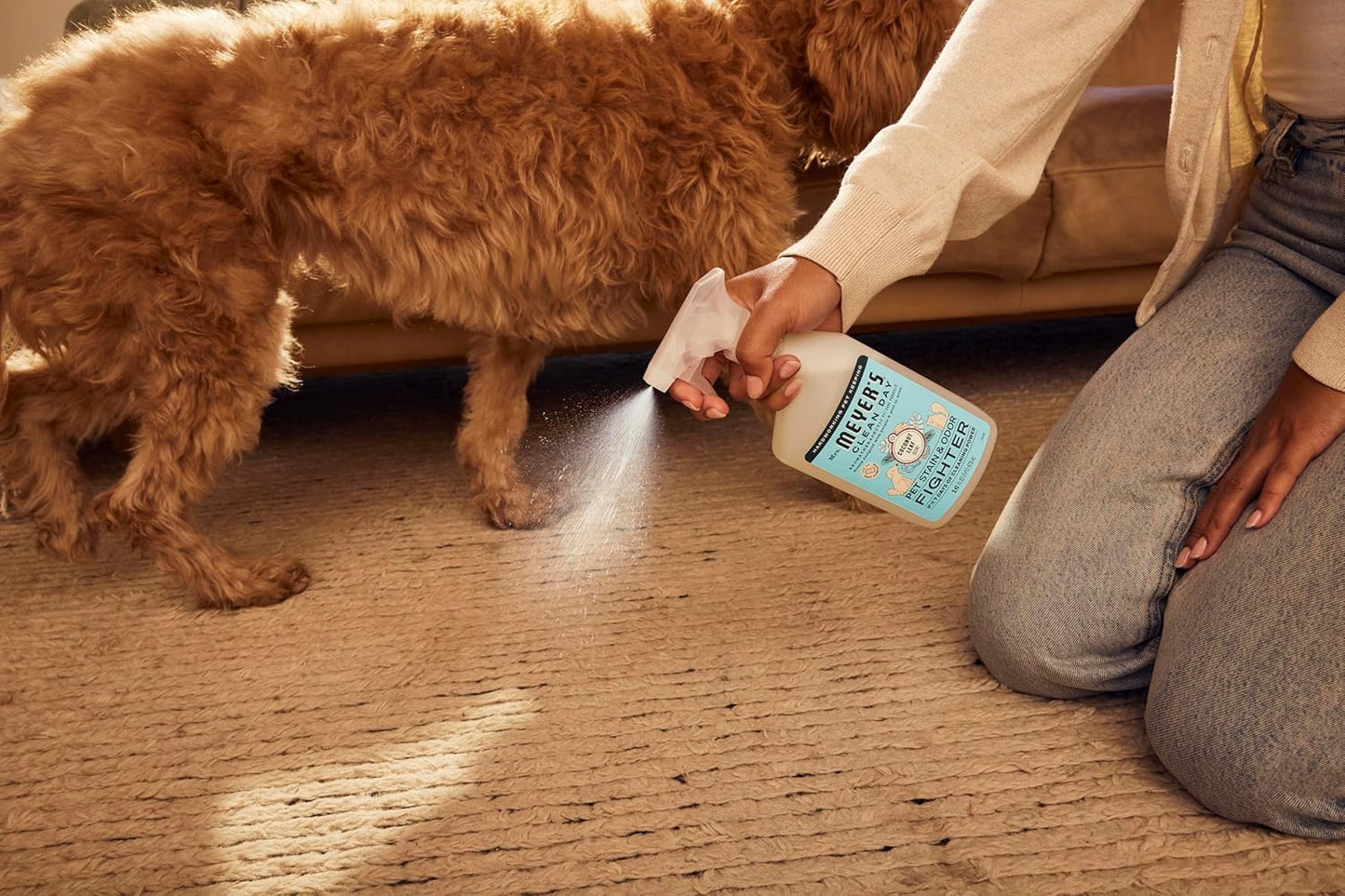 Mrs. MEYER'S CLEAN DAY Cruelty-Free Pet Odor Fighter – Plant-Derived Spray for Crawling-Baby Homes