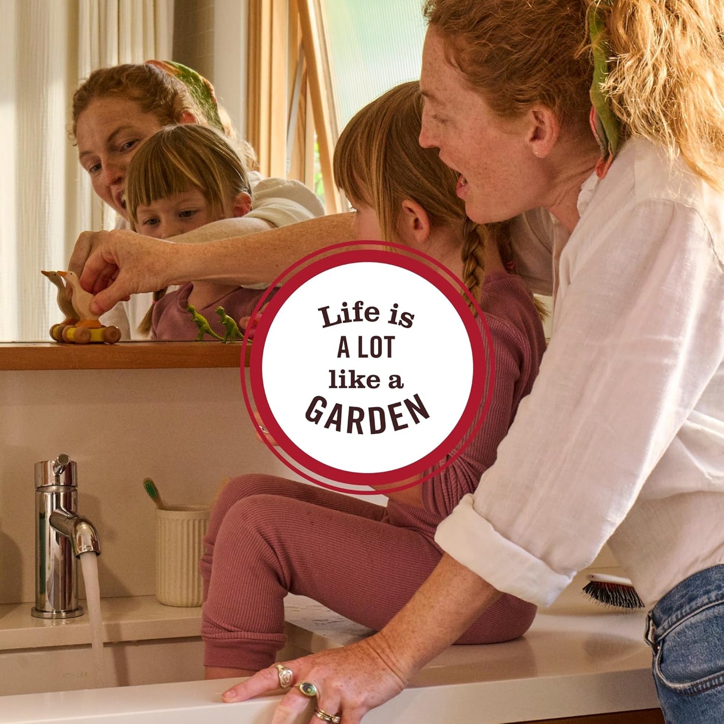Mrs. Meyer's Clean Day Lavender Toilet Bowl Cleaner – Effortless One-Step Clean for the Less-Is-More Household, 24 oz
