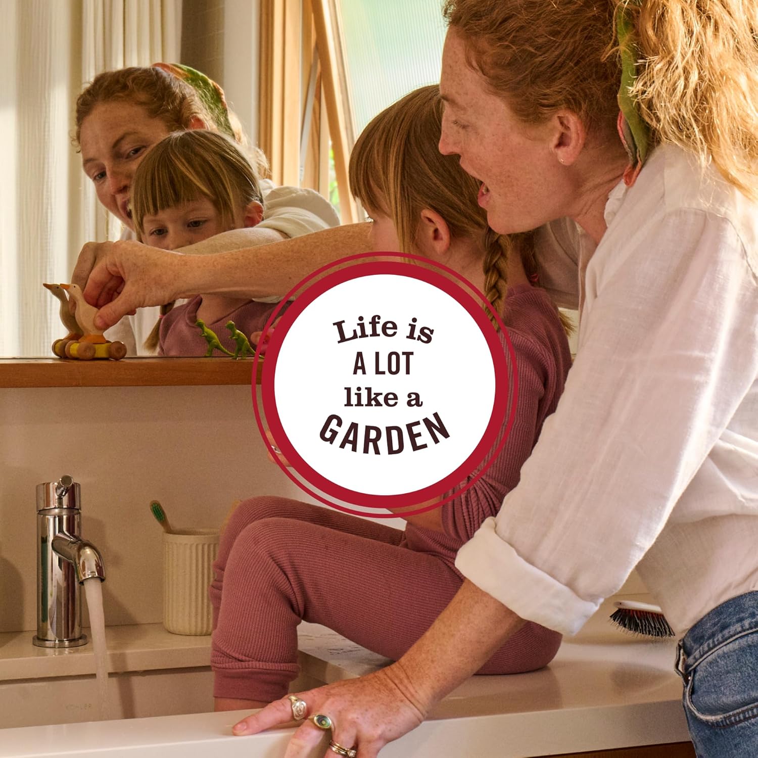 Mrs. Meyer's Clean Day Lavender Toilet Bowl Cleaner – Effortless One-Step Clean for the Less-Is-More Household, 24 oz
