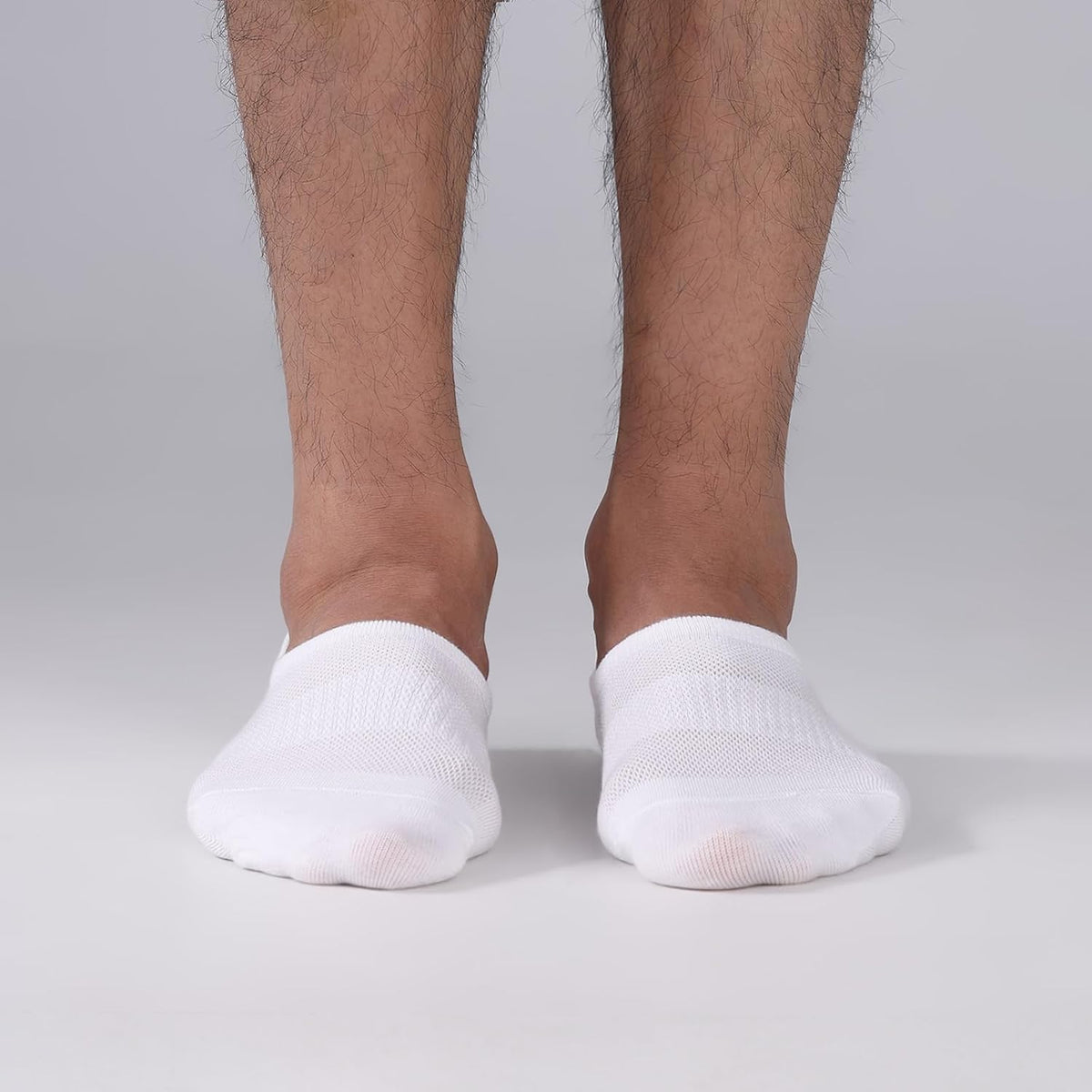 non-slip silicone or elastic heel grip to prevent falling
