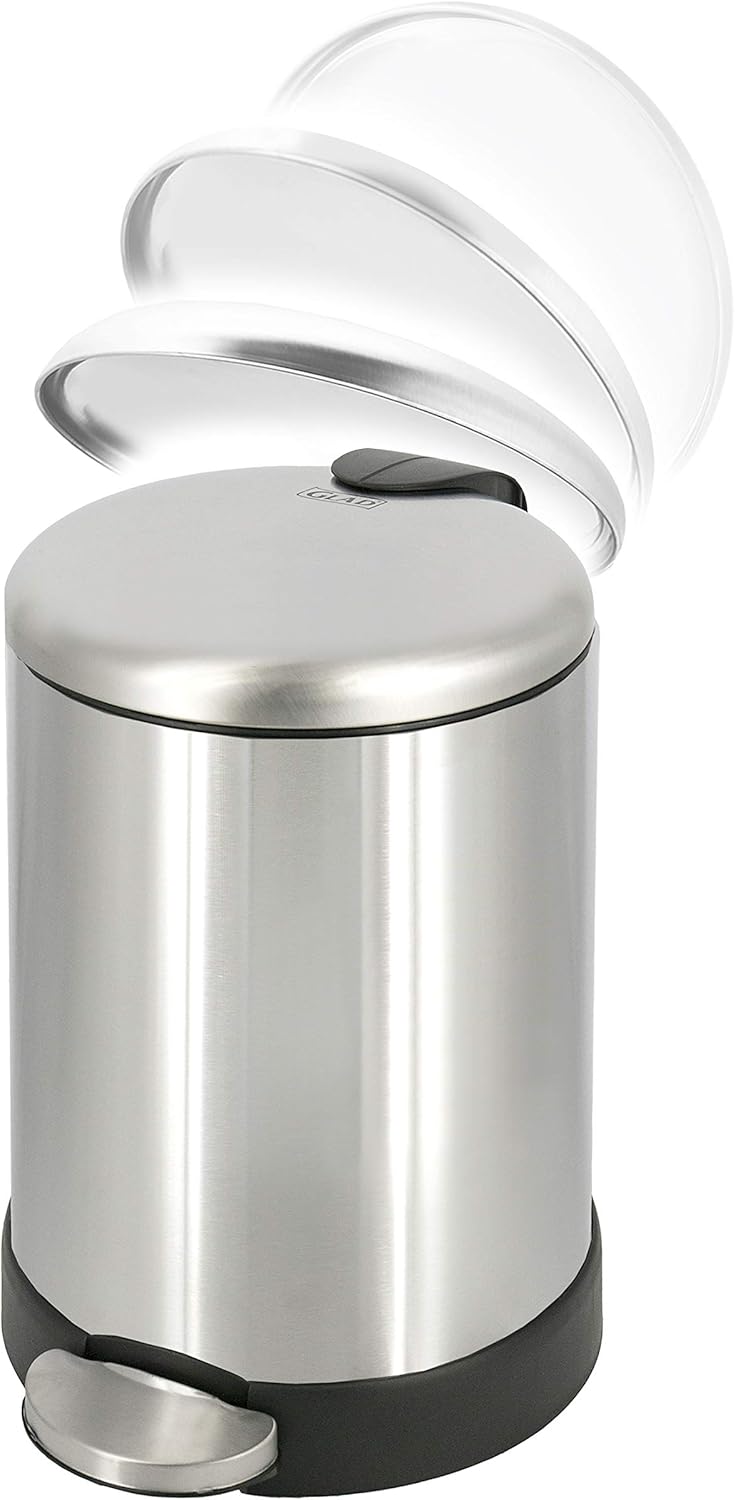 removable inner bucket with convenient metal carrying ring