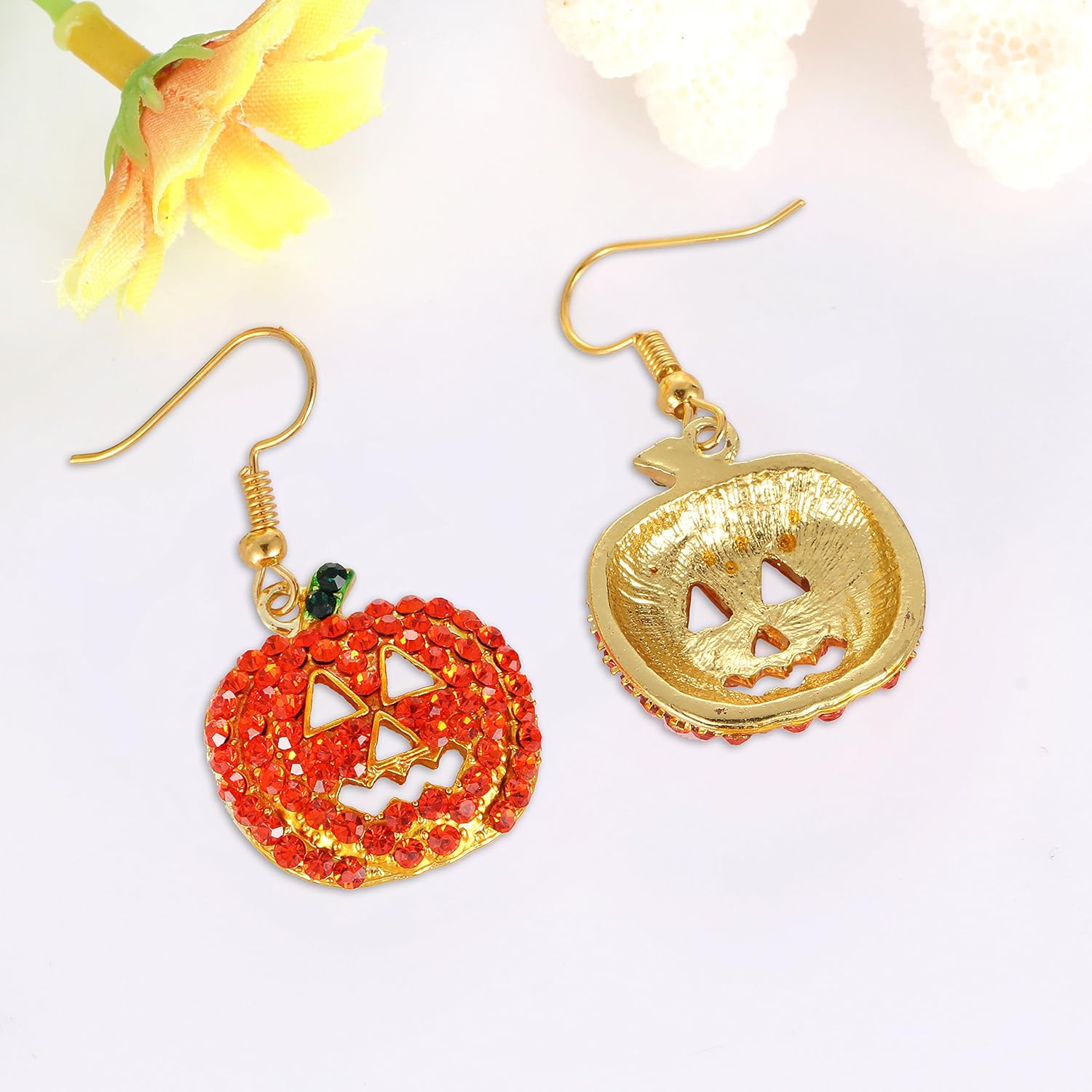 smiling pumpkin face motif with festive charm