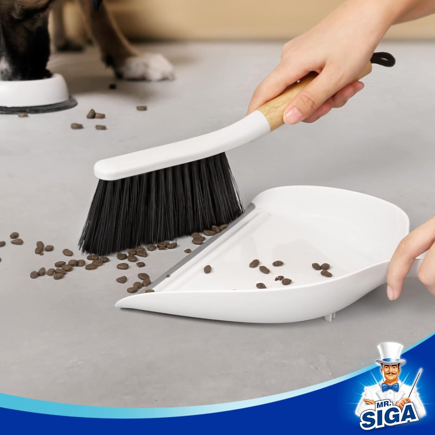 snap-in handle design for compact storage