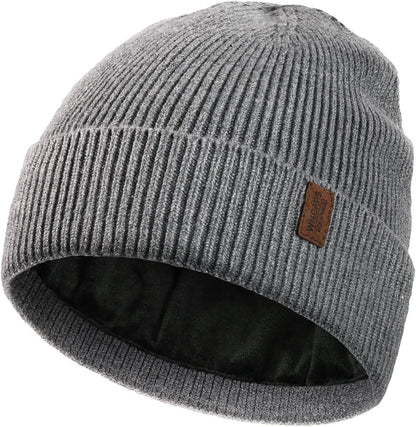 soft fleece interior lining for insulation and comfort against the skin