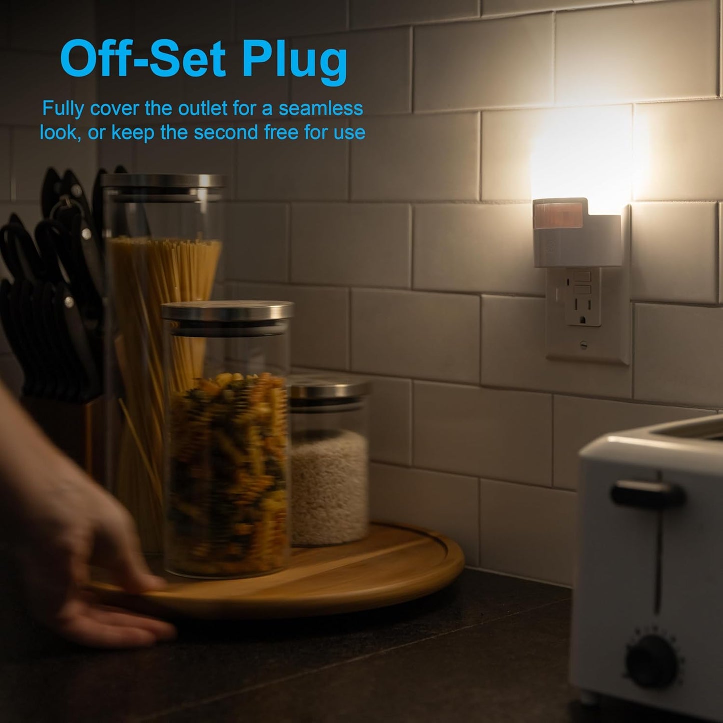 standard plug-in form factor with bottom outlet kept free for additional use