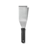 OXO Good Grips Stainless Steel Fish Turner – Secure-Grip Turner for Safer Lifting of Hot Fish Off Sheet Pans and Grills