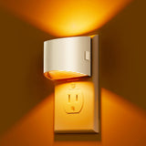L LOHAS Plug-in Night Light – Gentle Bedside Glow for Infants, Toddlers and Sleepless Parents