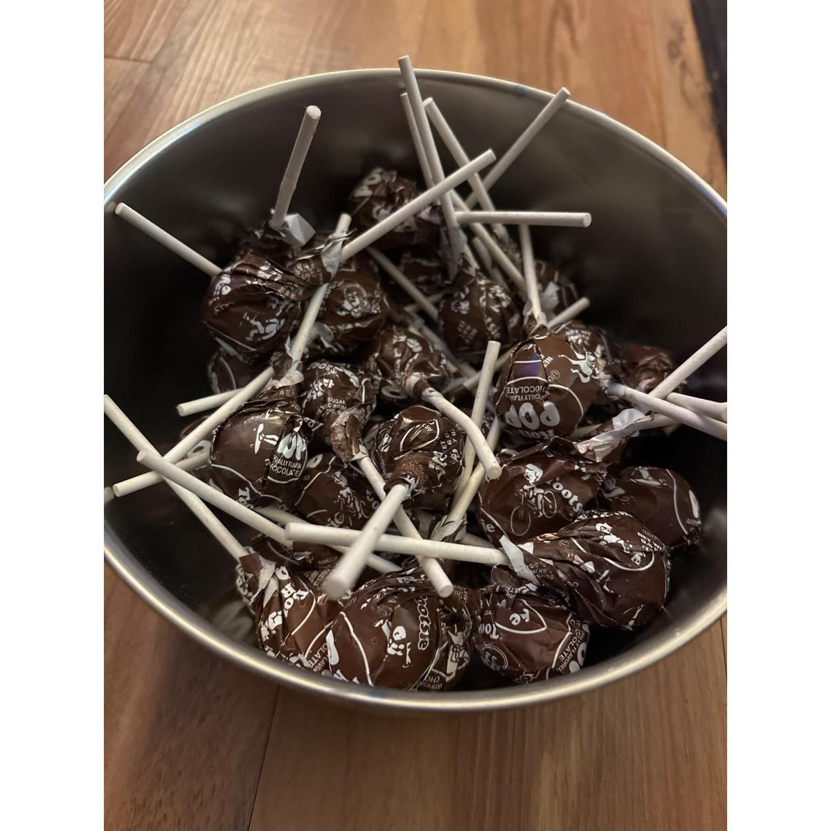 Tootsie Pops Chocolate Lollipops – Nostalgic Holiday Gift Bag Stuffers and Christmas Stocking Fillers