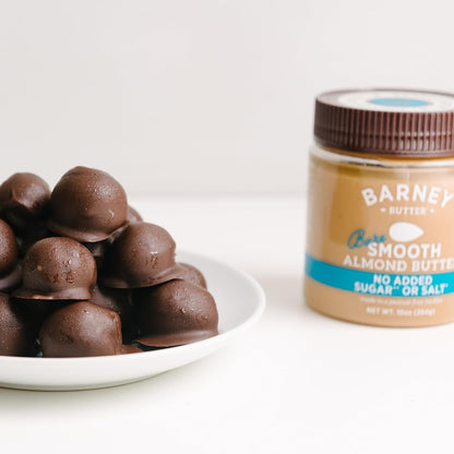 two pack sizes: 10-ounce and 16-ounce jars