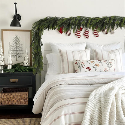 unpack, shake, and fluff the compact garland for quick setup, then reuse it while retaining its shape